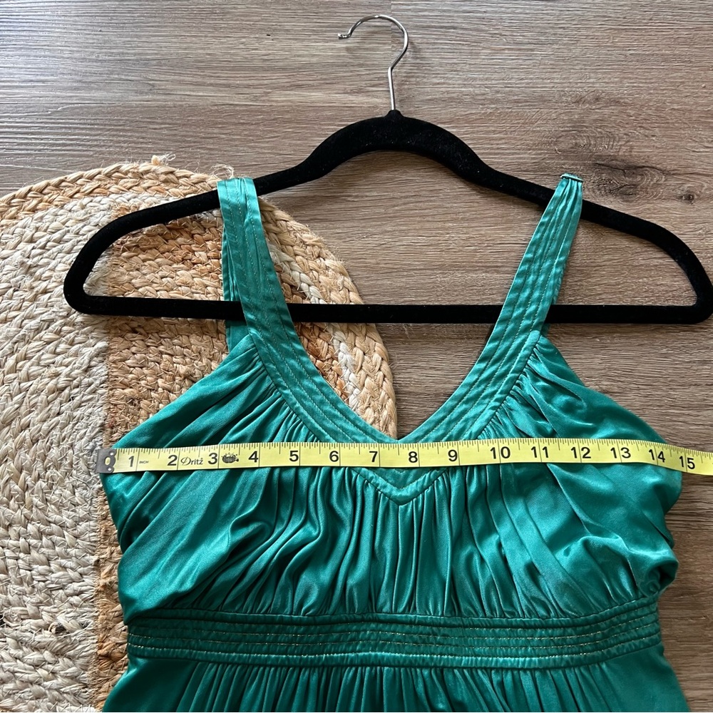 BCBGMAXAZRIA Emerald Green Mini Dress - Picture 3 of 7